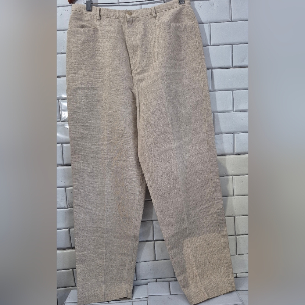 Liz Claiborne Liz Sport Petite Vintage Ladies Beige Light Tan Straight Leg Pant